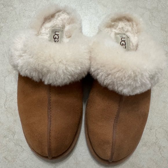 UGG Scuffette II Regenerate Slippers - Picture 2 of 9